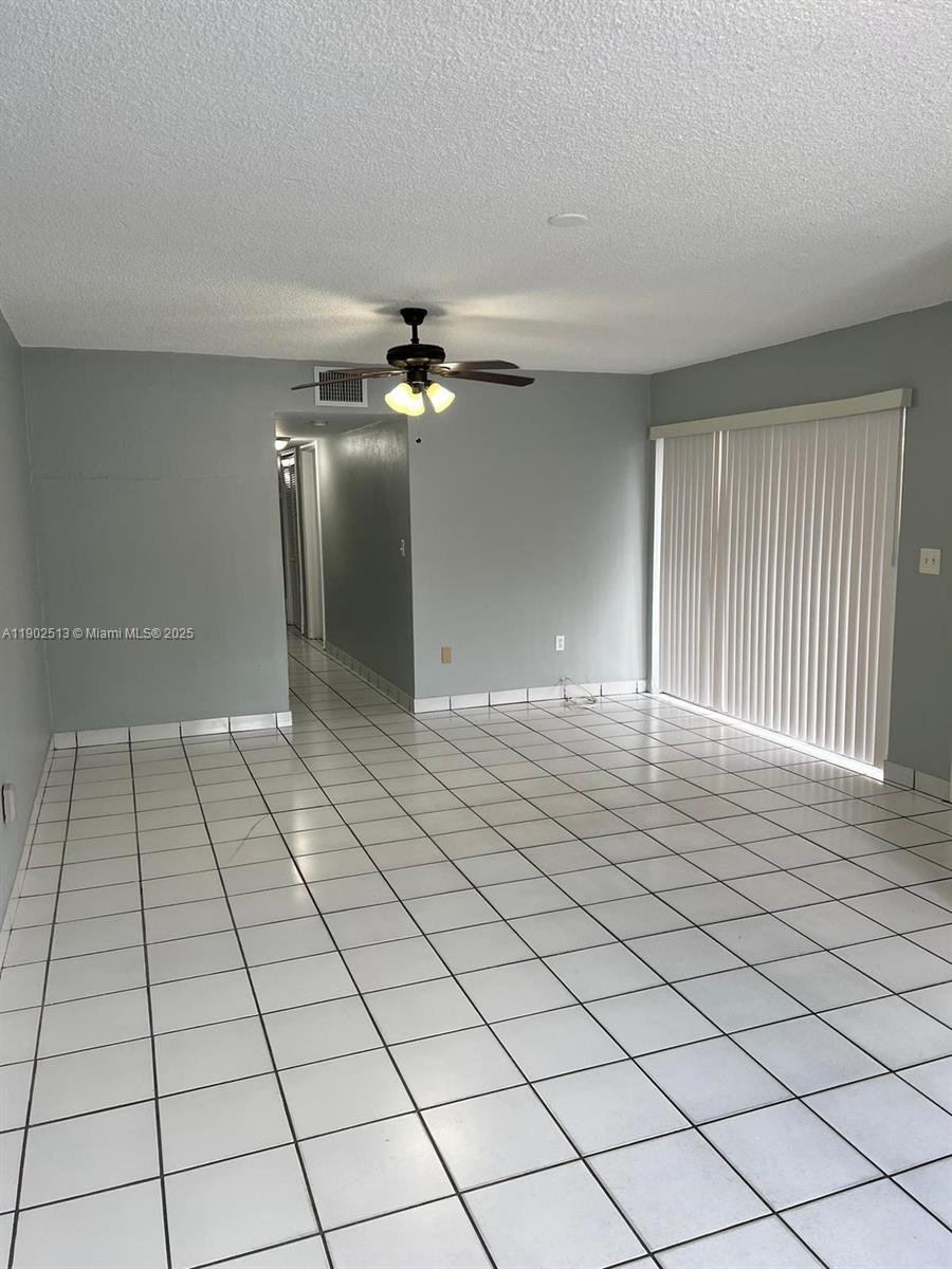 HIALEAH 1ST ADDN AMD - Residential Lease