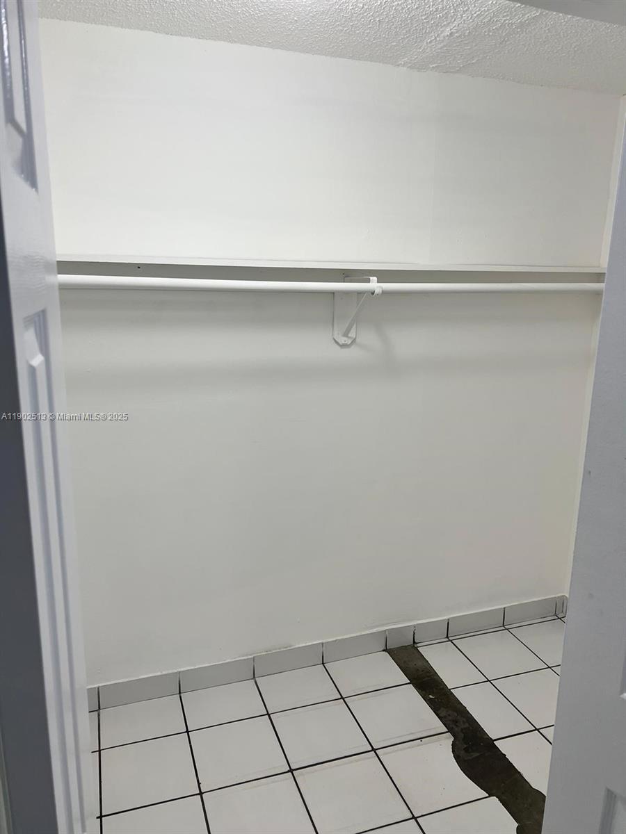 HIALEAH 1ST ADDN AMD - Residential Lease