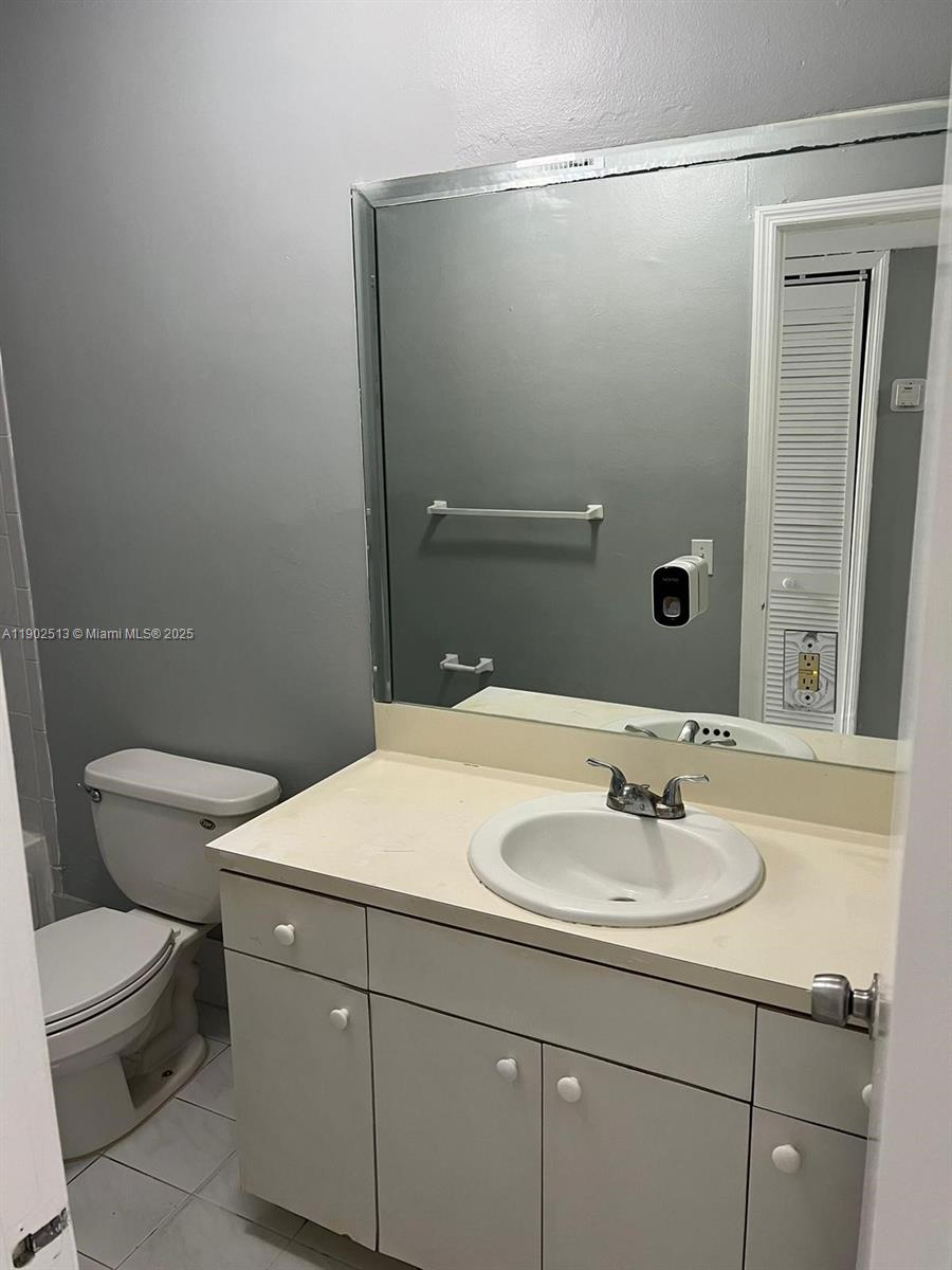 HIALEAH 1ST ADDN AMD - Residential Lease