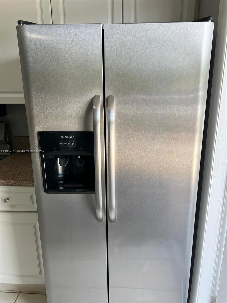 HIALEAH 1ST ADDN AMD - Residential Lease