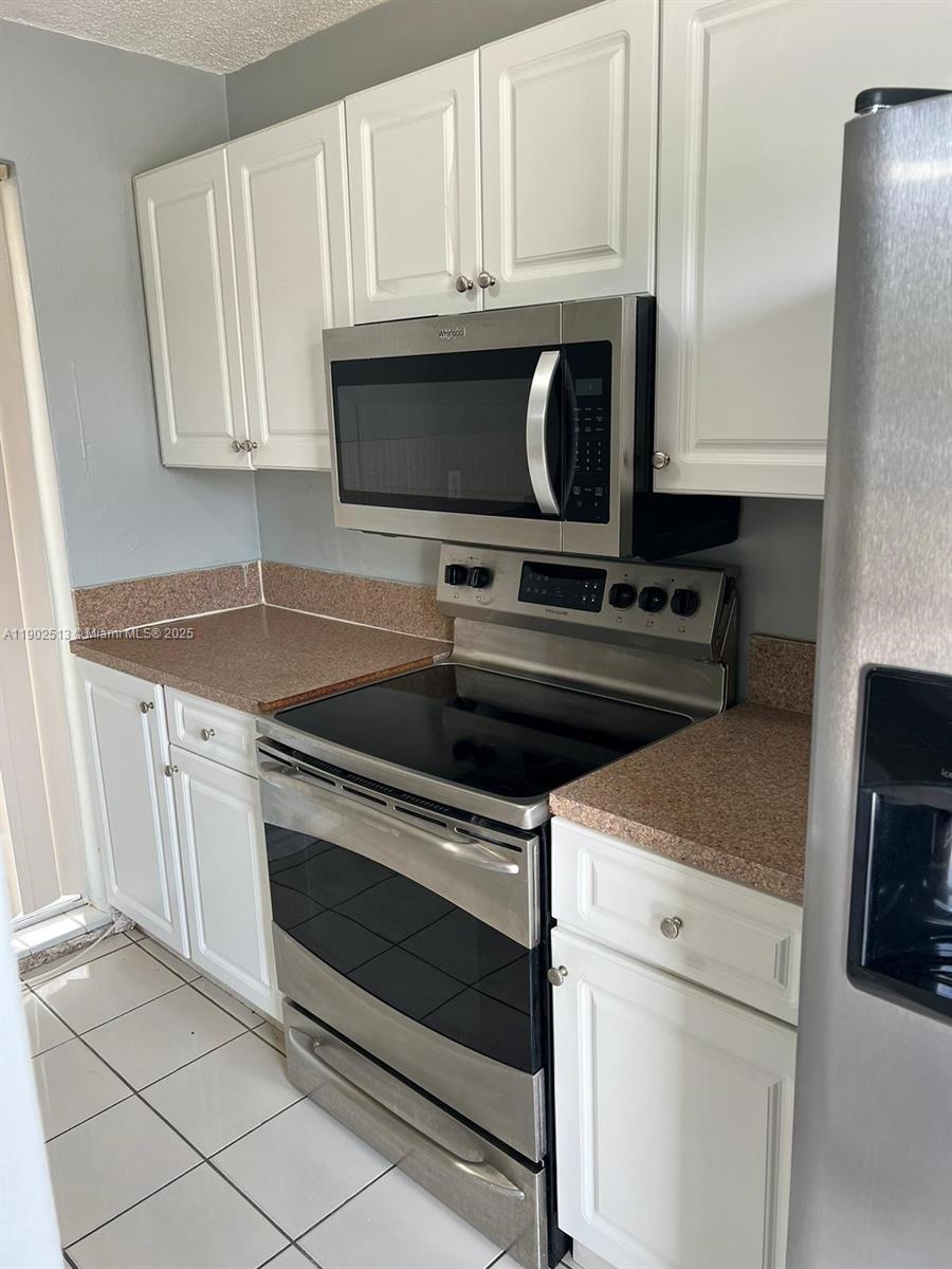 HIALEAH 1ST ADDN AMD - Residential Lease