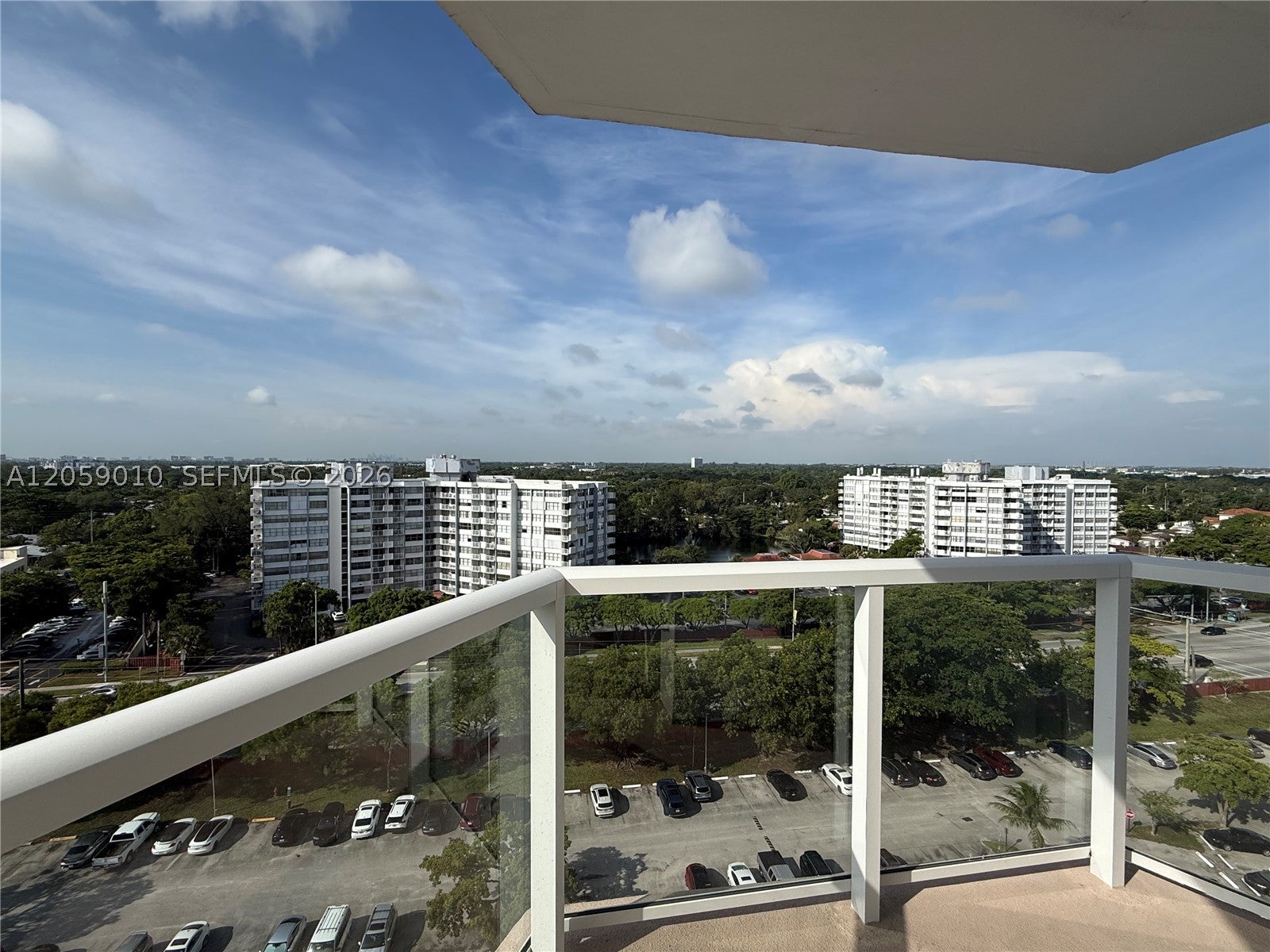 1351 NE Miami Gardens Dr 1215E
