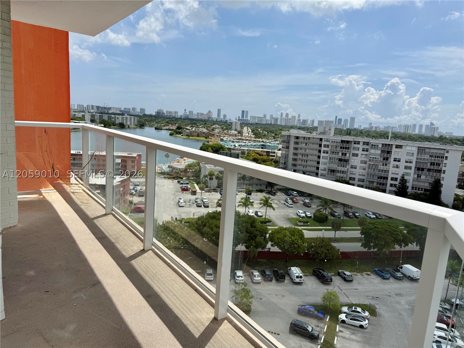 1351 NE Miami Gardens Dr 1215E