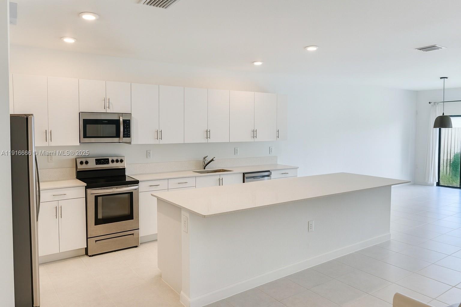 ALLAPATTAH GDNS - Residential