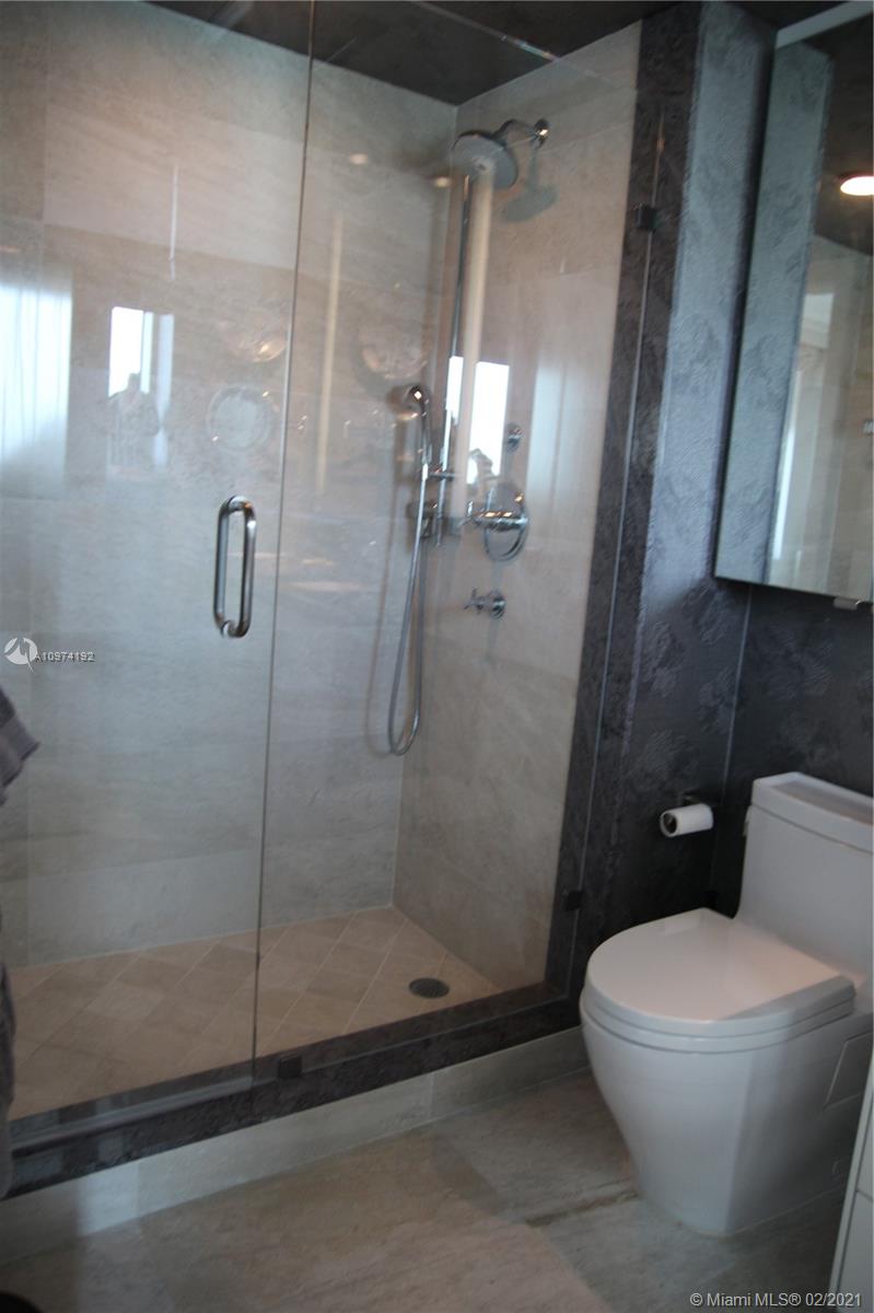 LAS OLAS GRAND CONDO - Residential