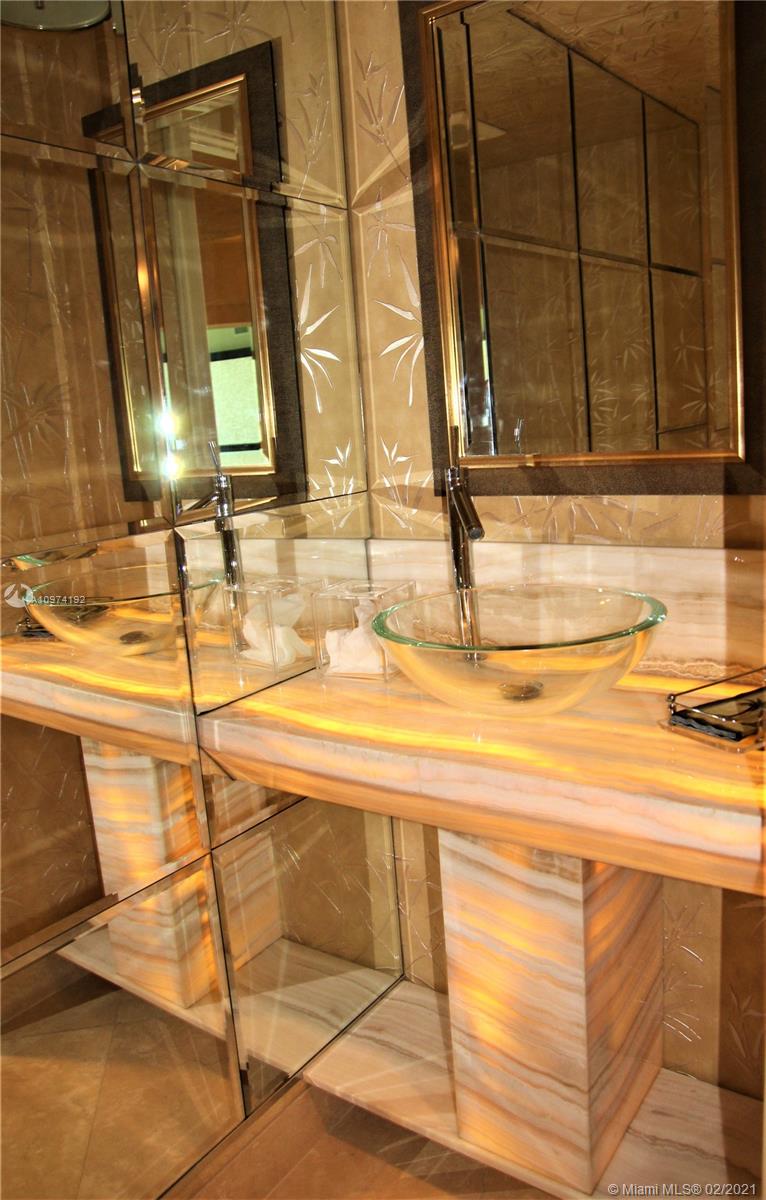 LAS OLAS GRAND CONDO - Residential