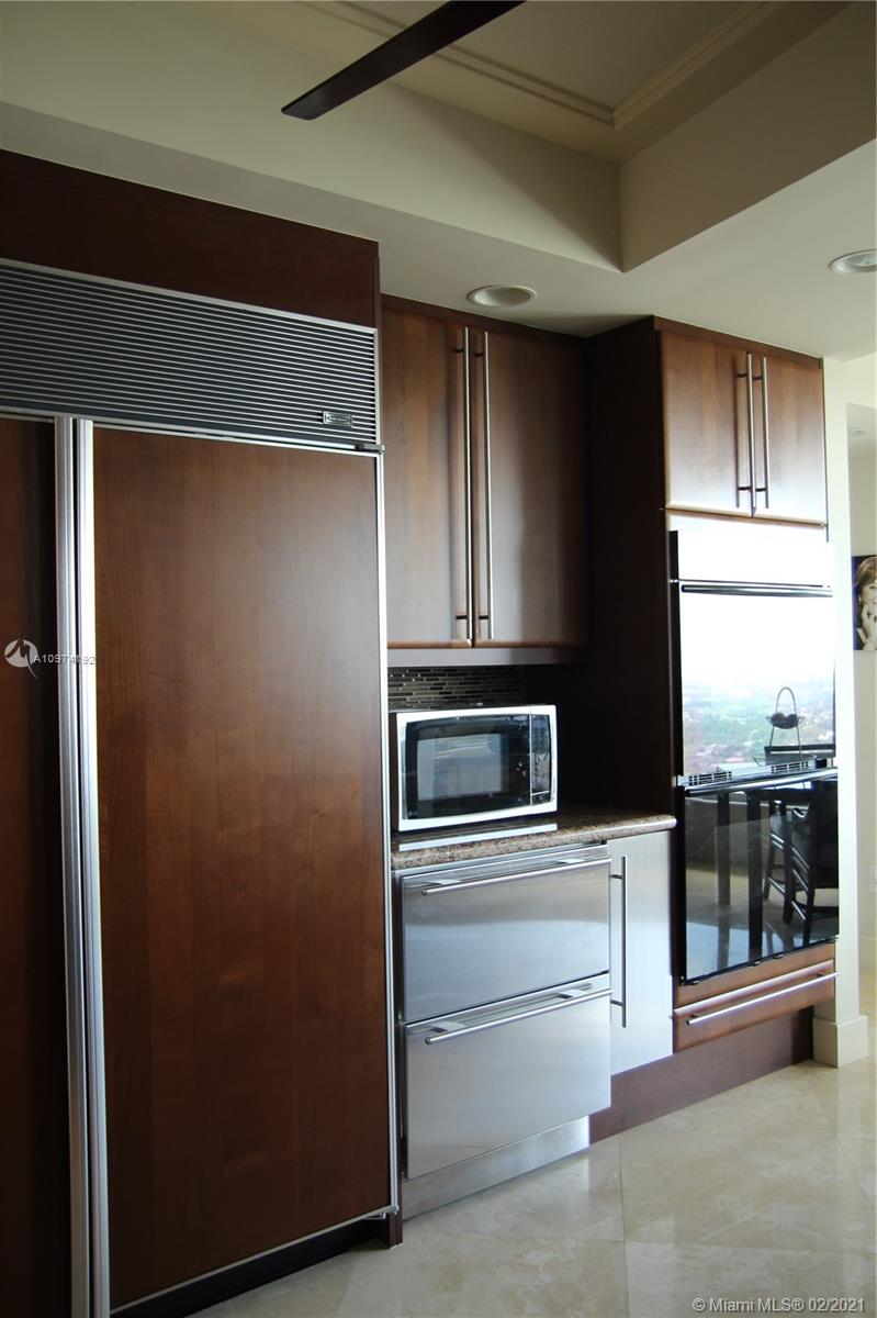 LAS OLAS GRAND CONDO - Residential