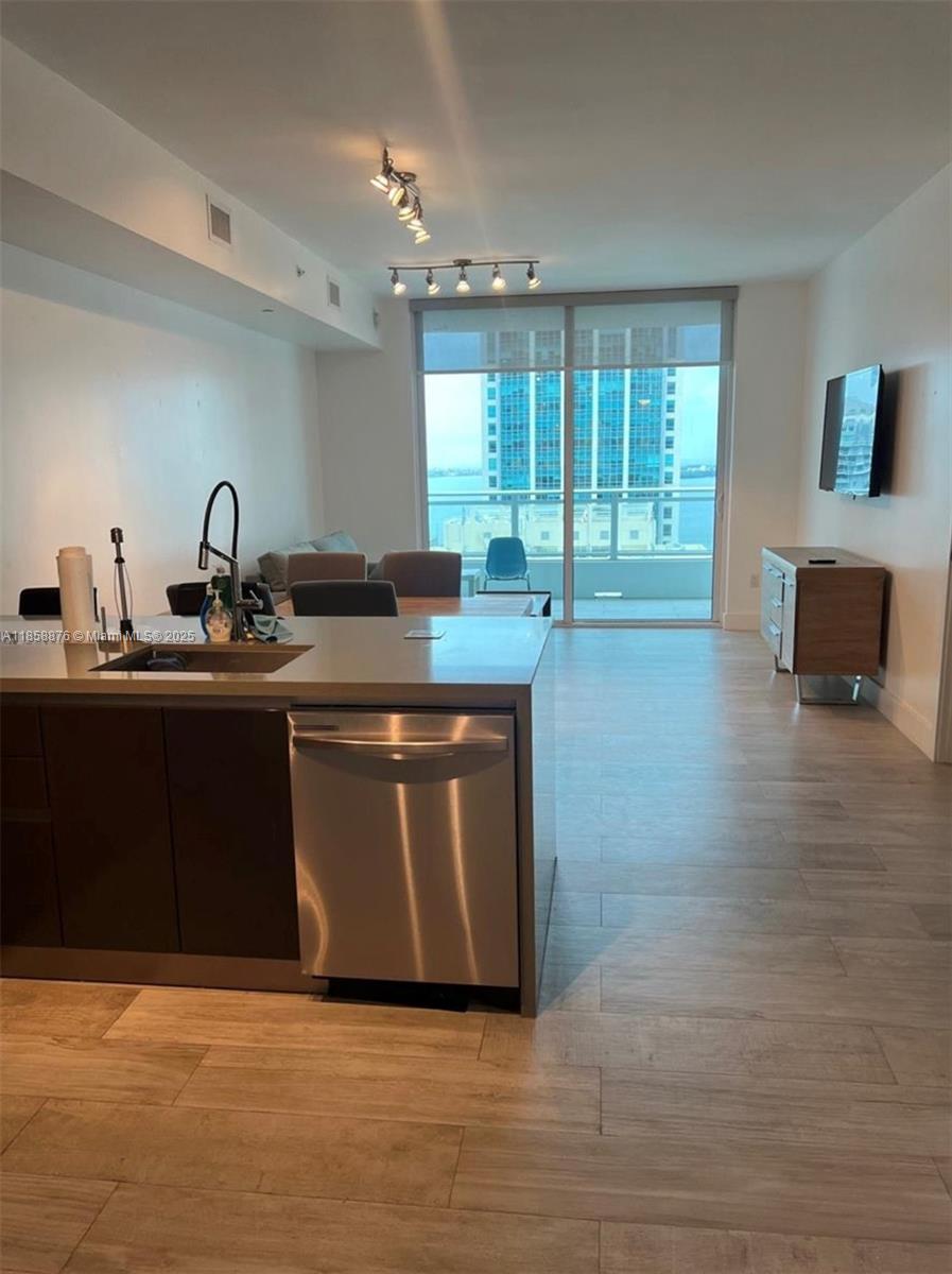 1080 Brickell Ave 2602