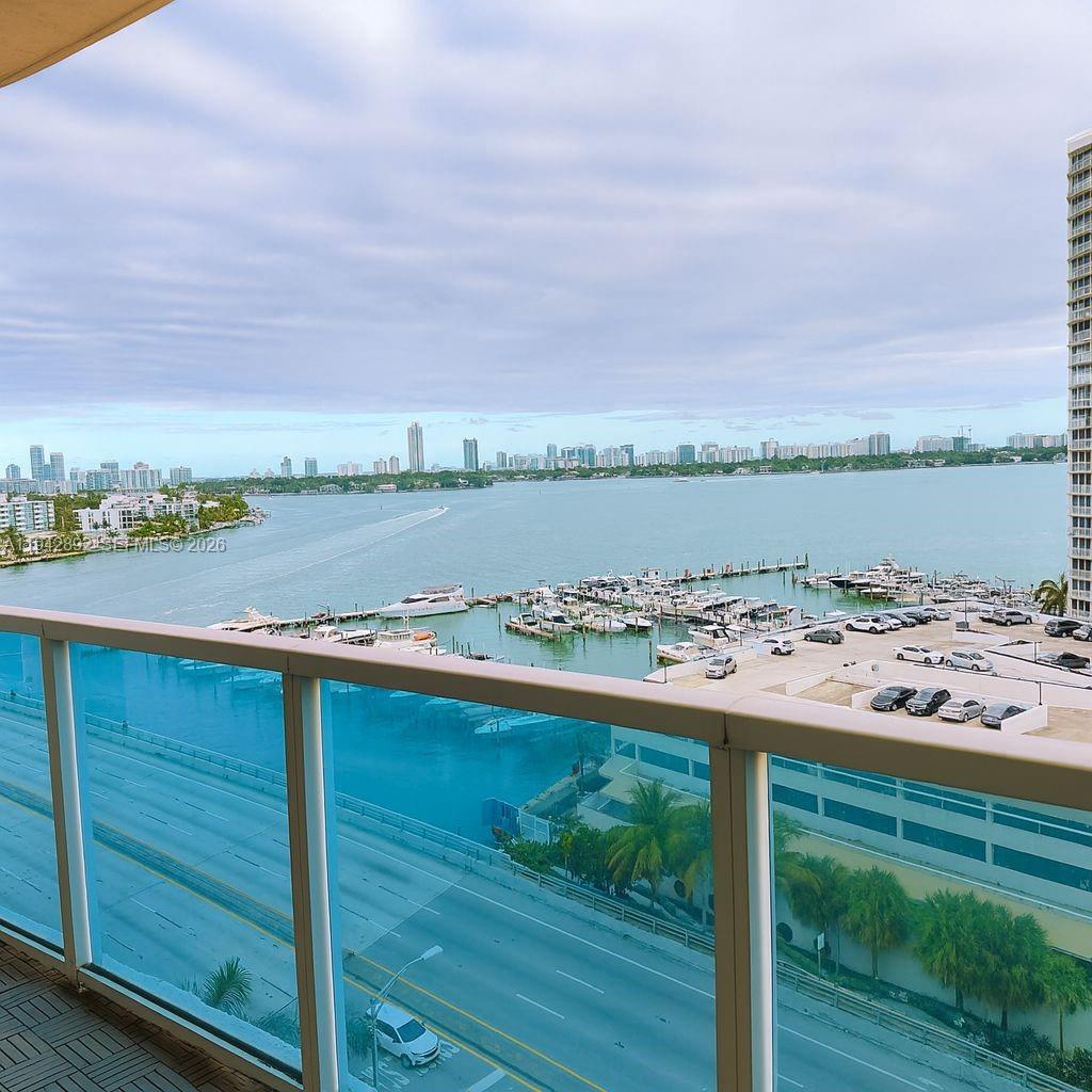 THE BRIDGEWATER CONDO - Residential