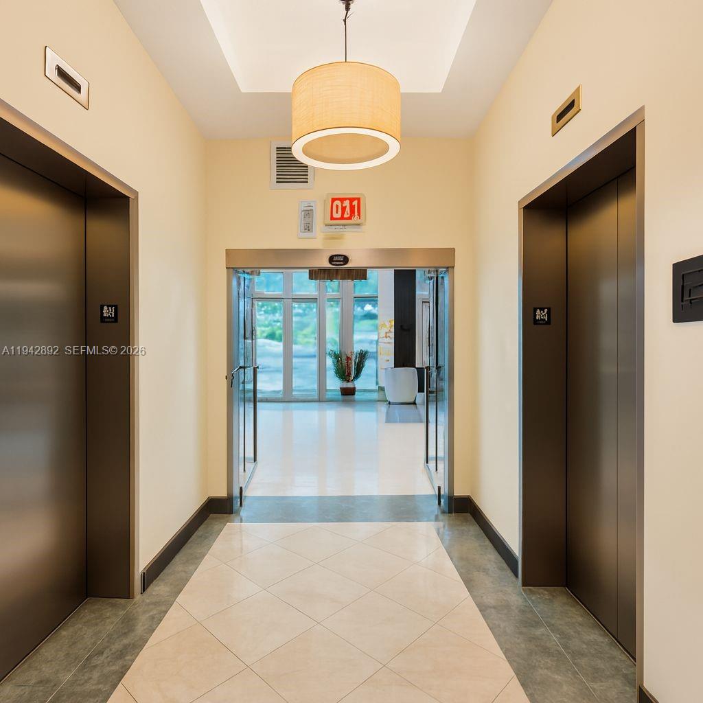 THE BRIDGEWATER CONDO - Residential