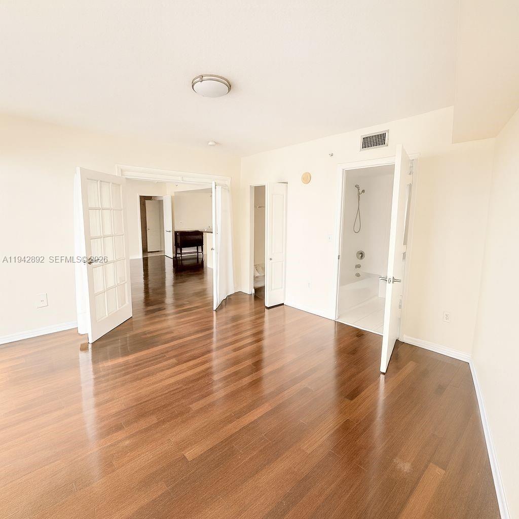 THE BRIDGEWATER CONDO - Residential