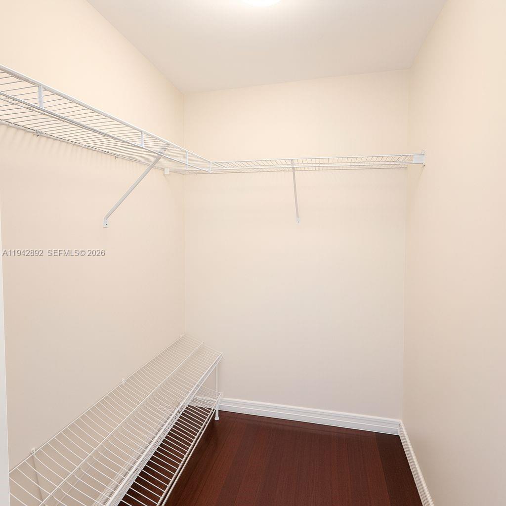 THE BRIDGEWATER CONDO - Residential