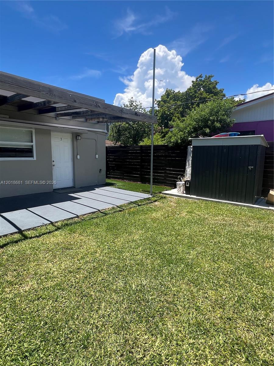 1810 NW 34th St 3
