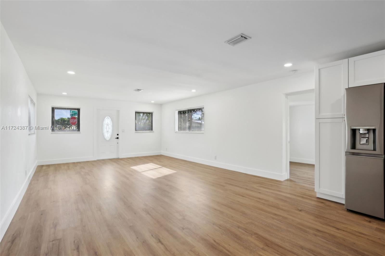 ROLLING GREEN - Residential Lease