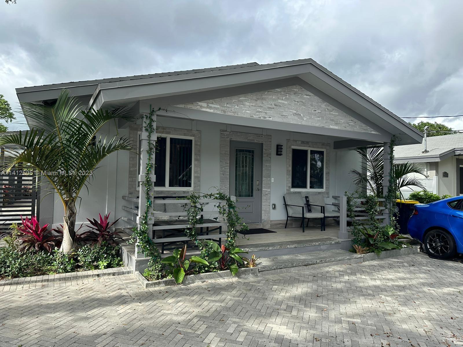 Property for Sale at 4541 Sw 26th Ter, Dania Beach, Miami-Dade County, Florida - Bedrooms: 3 
Bathrooms: 3  - $690,000