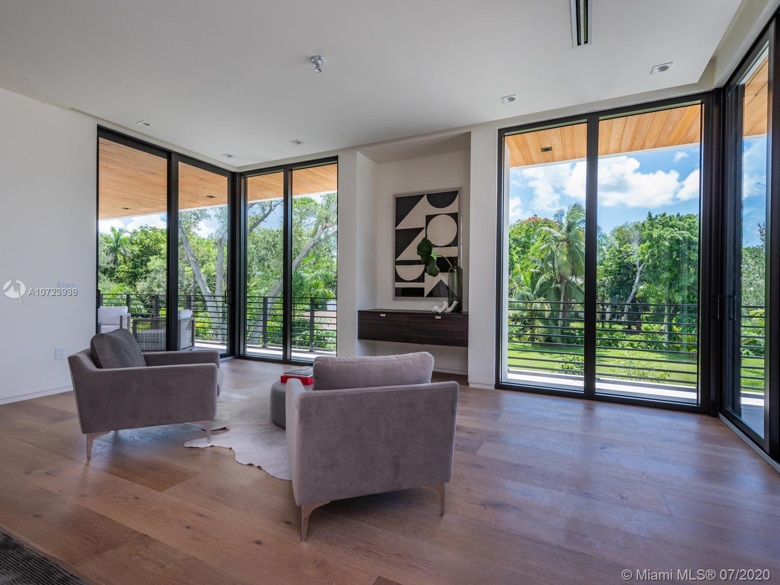 Granada Park - Residential