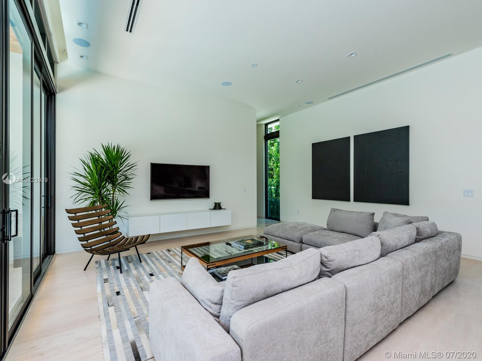 Granada Park - Residential