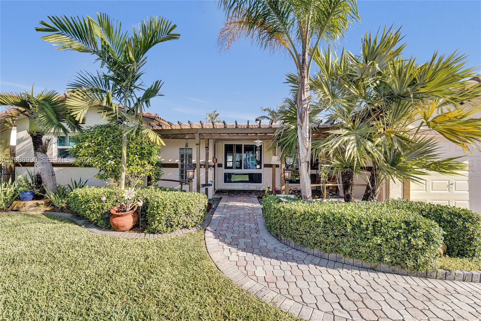 FLORIAN ISLES - Residential