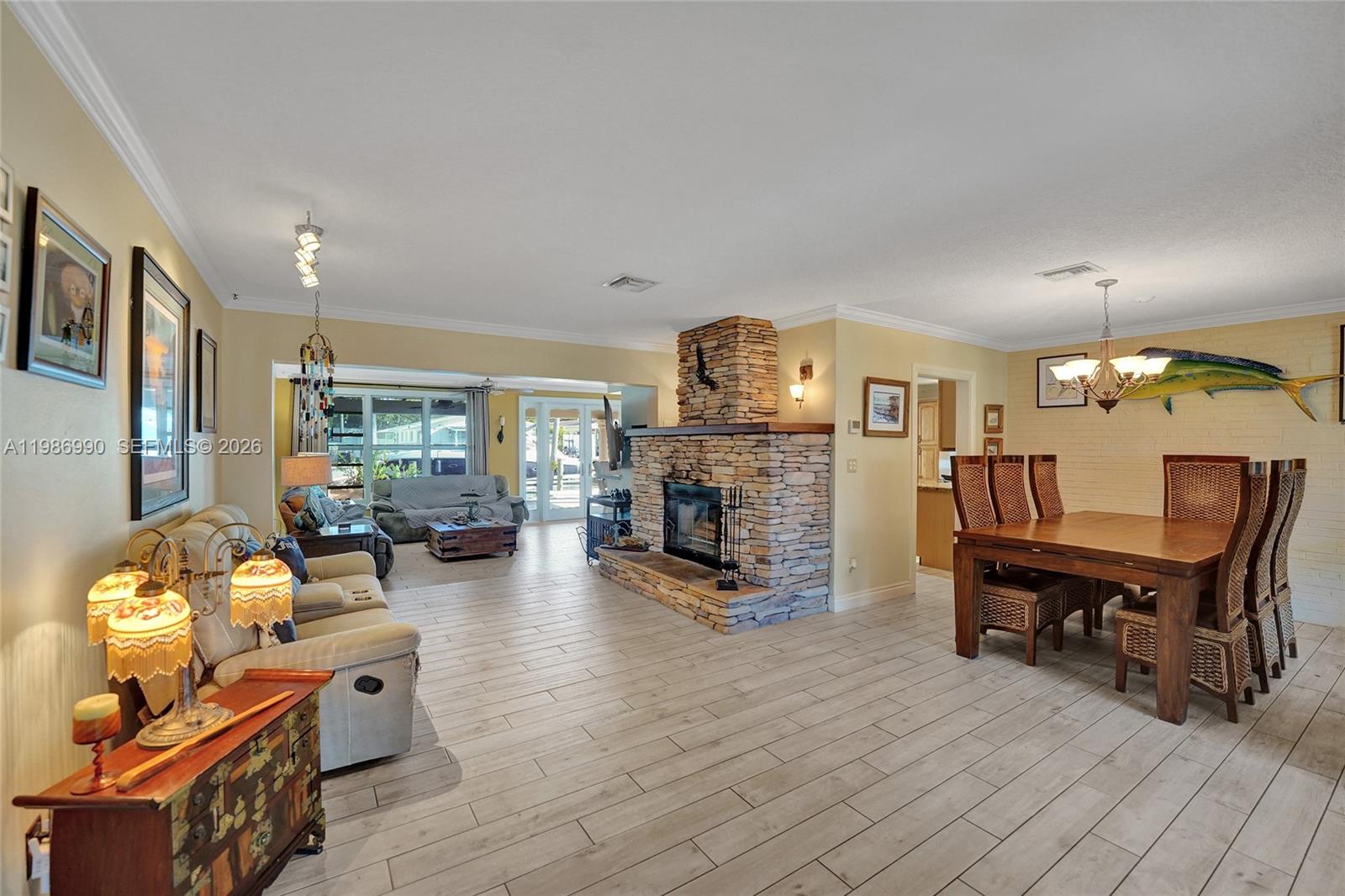 FLORIAN ISLES - Residential