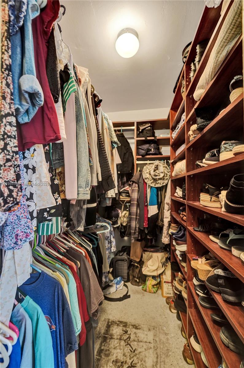 FLORIAN ISLES - Residential