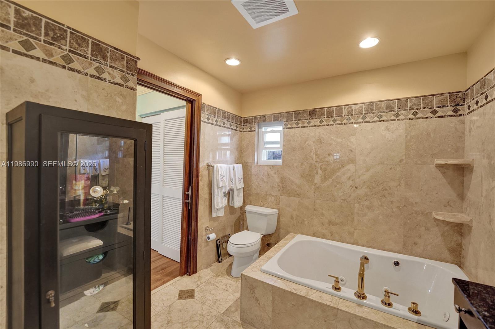 FLORIAN ISLES - Residential