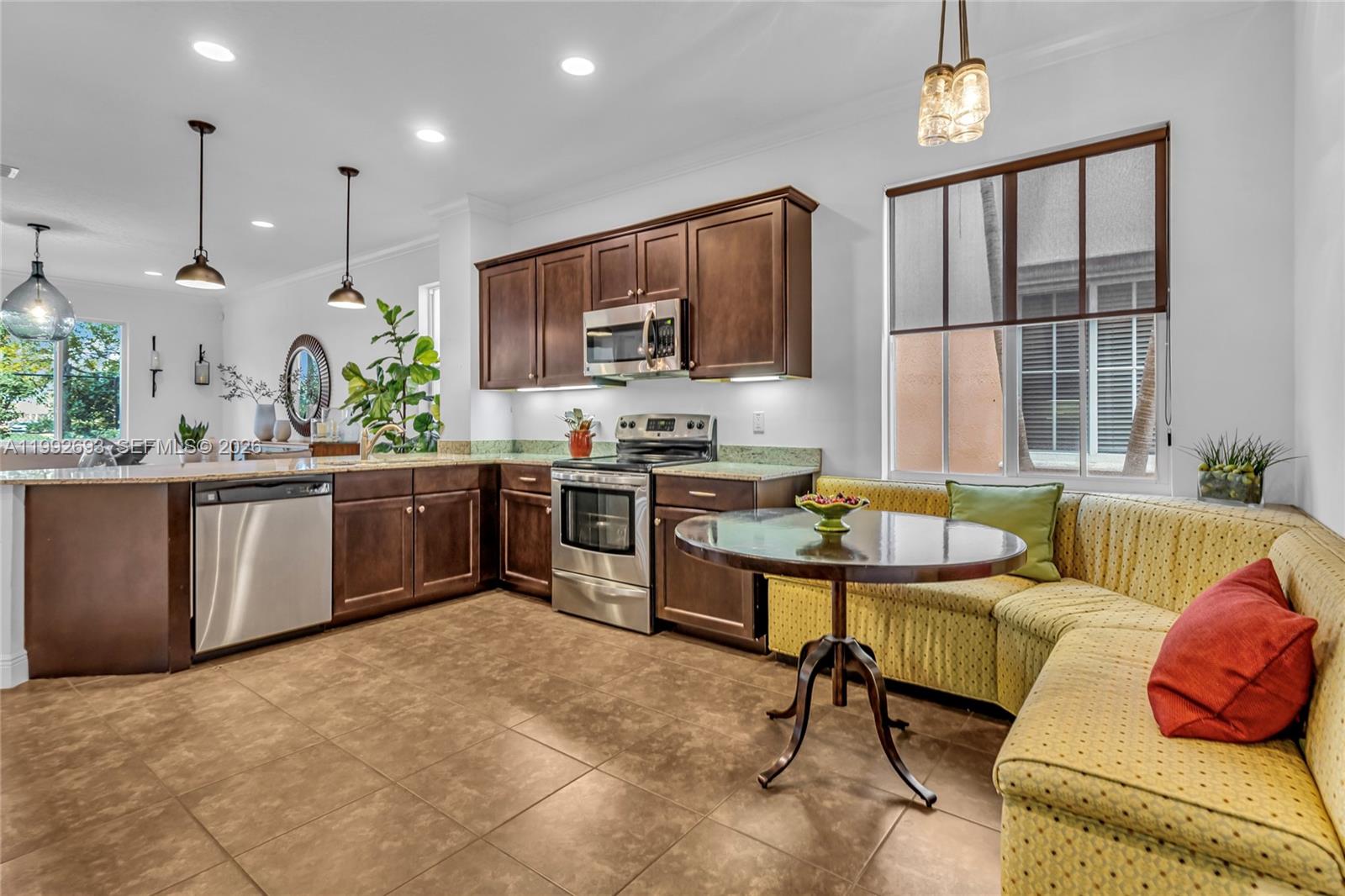 OAKTON PRESERVE REPL - Residential