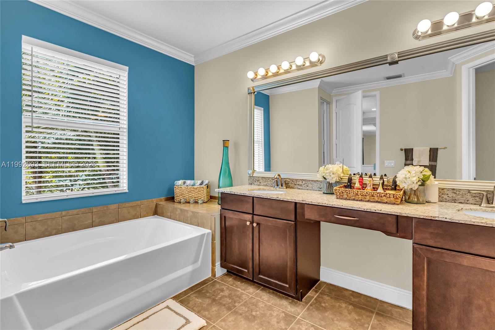 OAKTON PRESERVE REPL - Residential