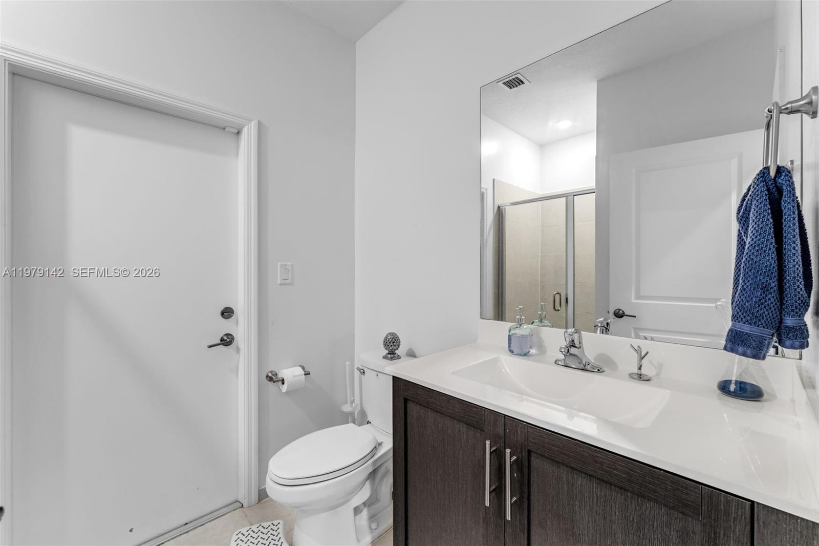 PINE ISLE - Residential