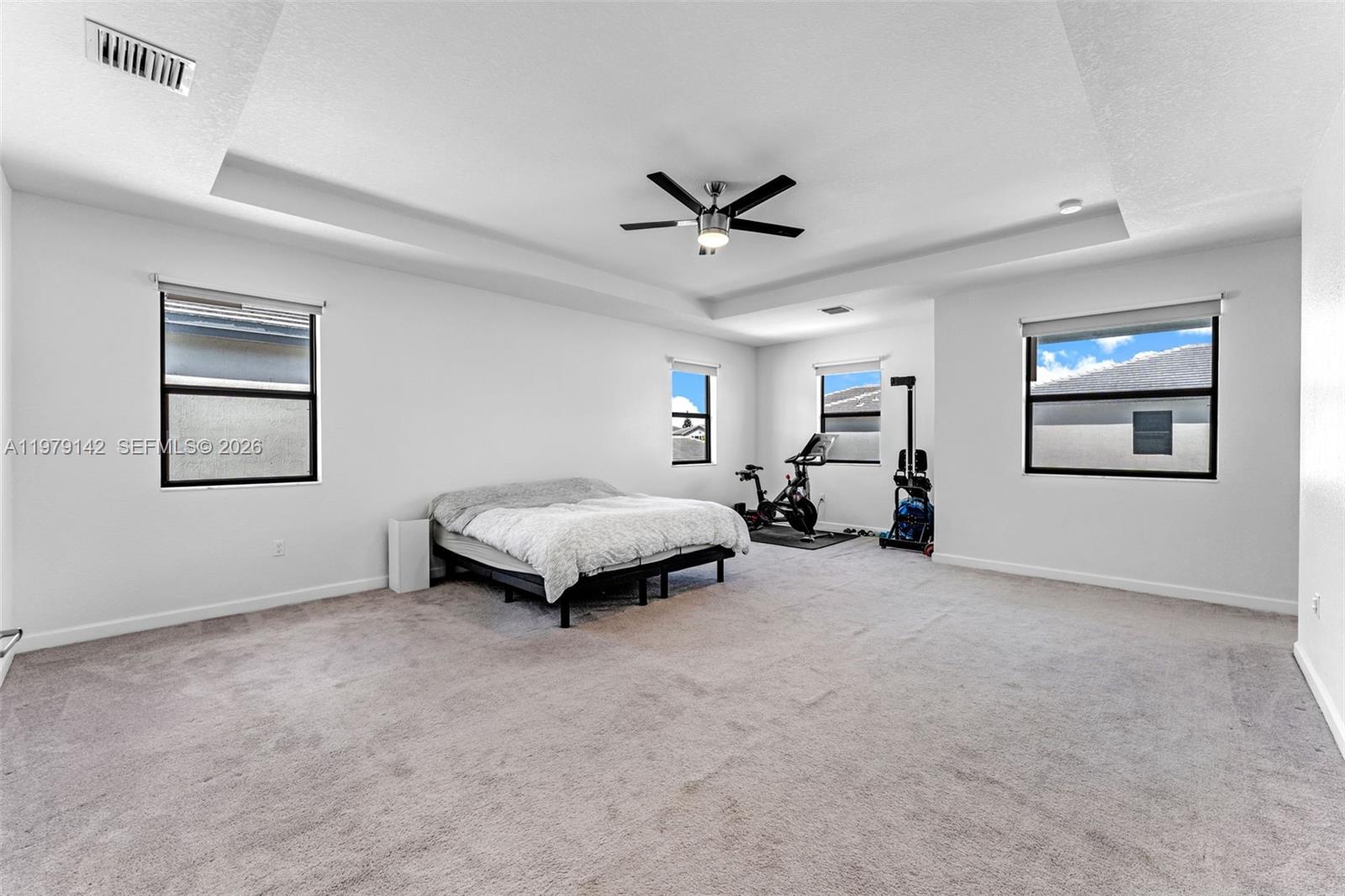 PINE ISLE - Residential