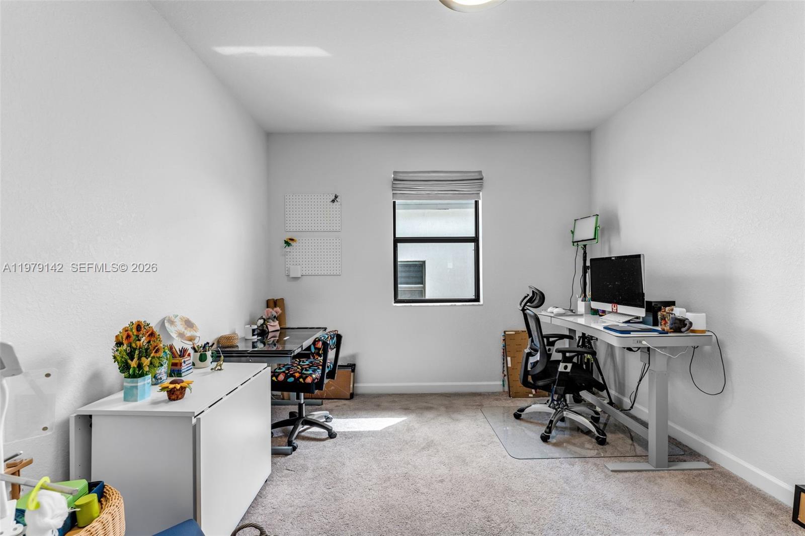 PINE ISLE - Residential