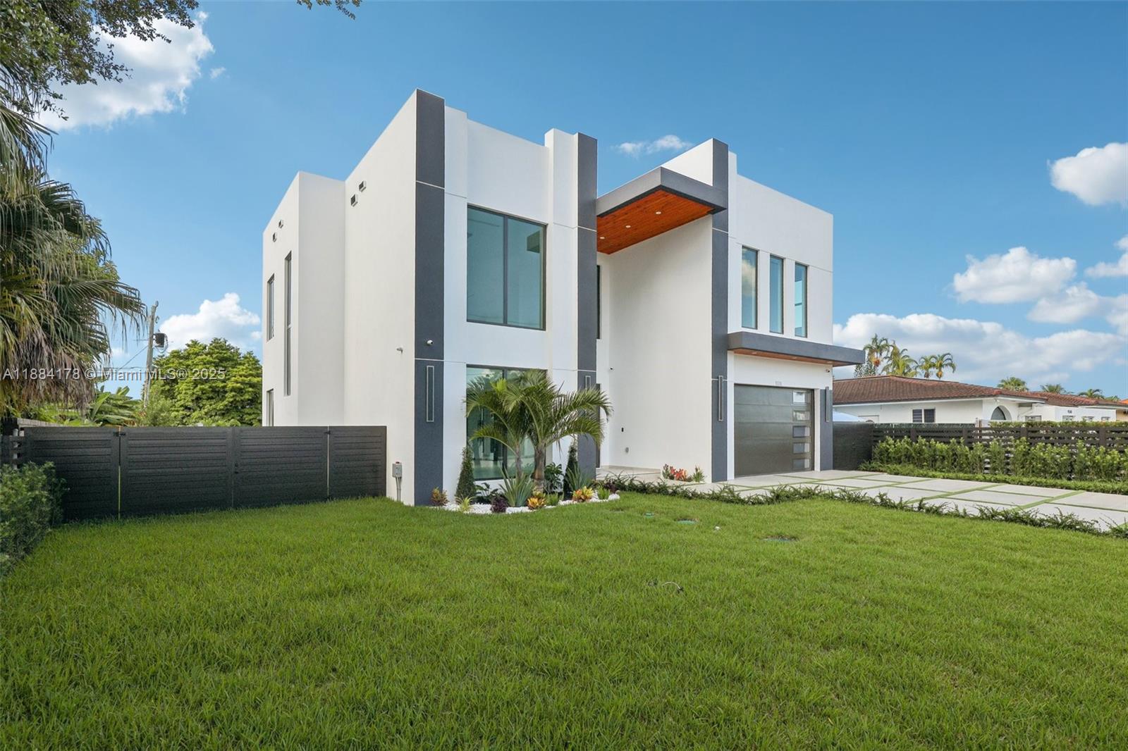 HAPPY FARMS ACRES 2 - Residential