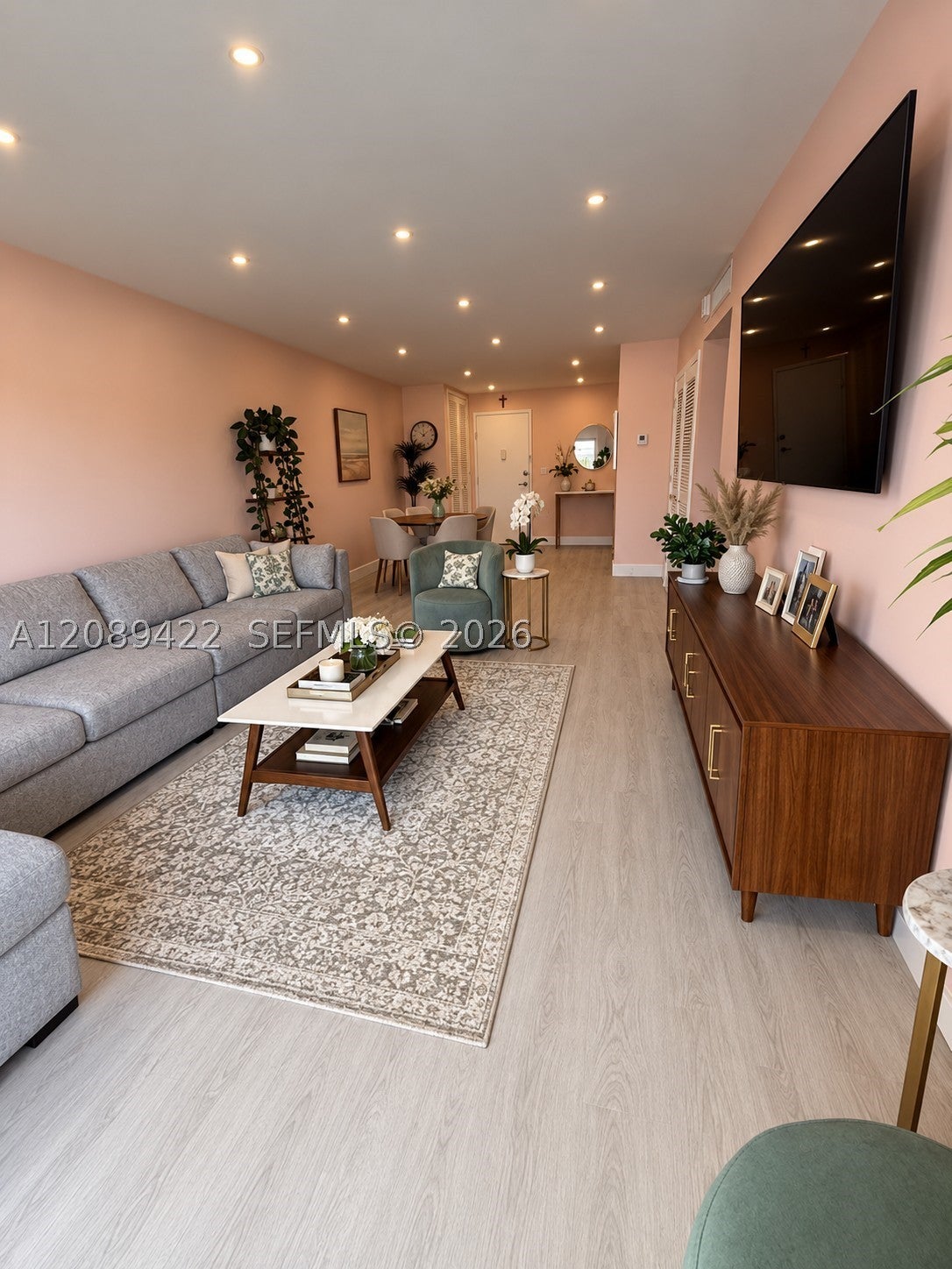 1450 Lincoln Rd 406