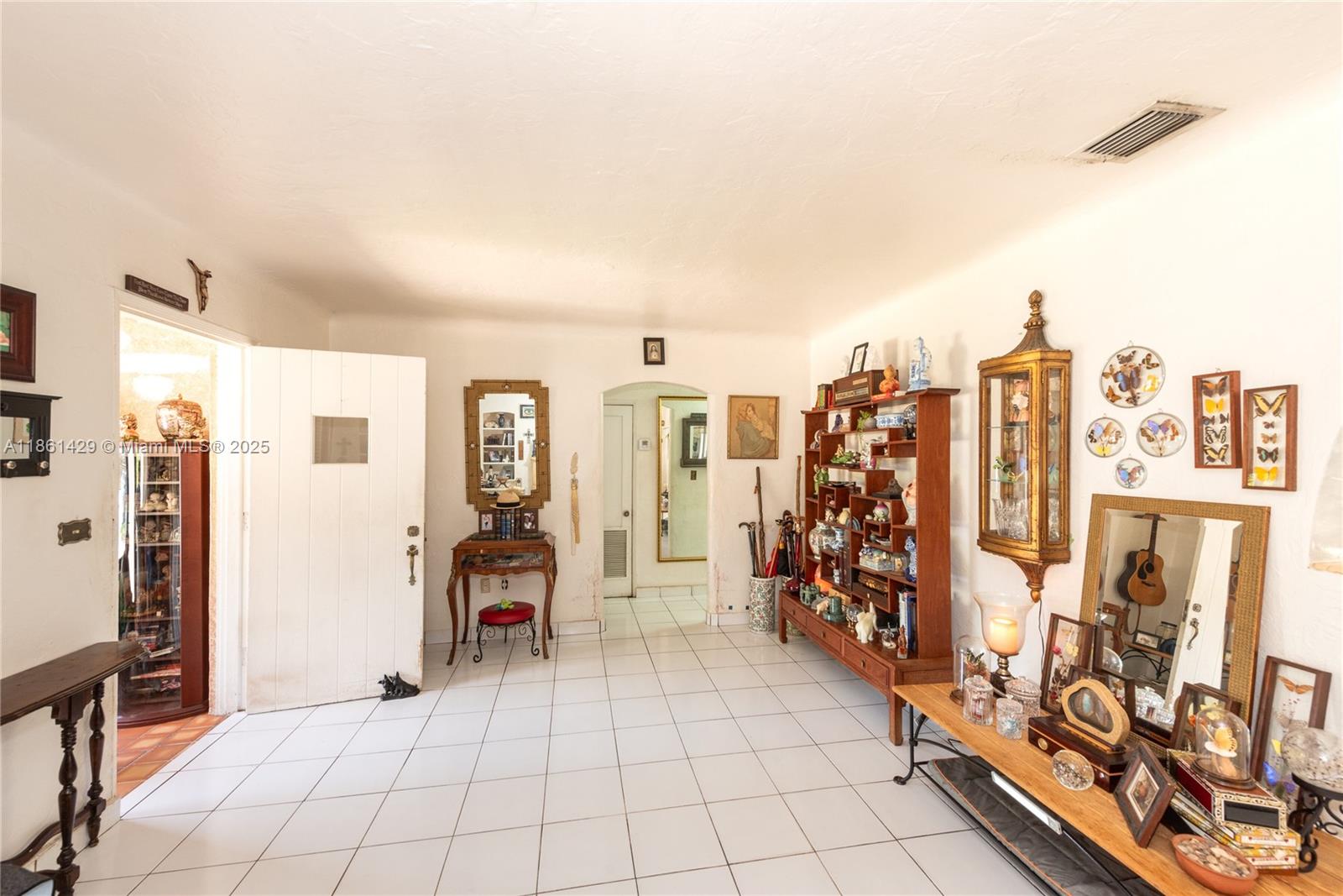 608 SW 26 Roads