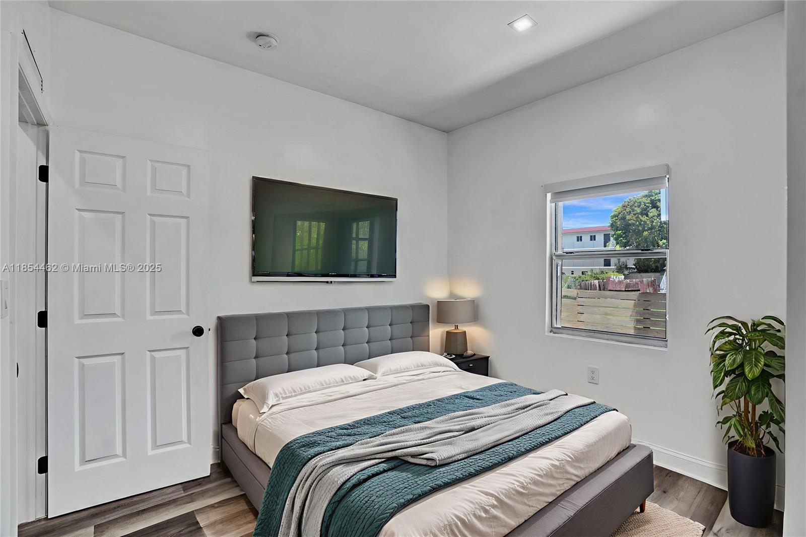 IDLEWILD PARK - Residential