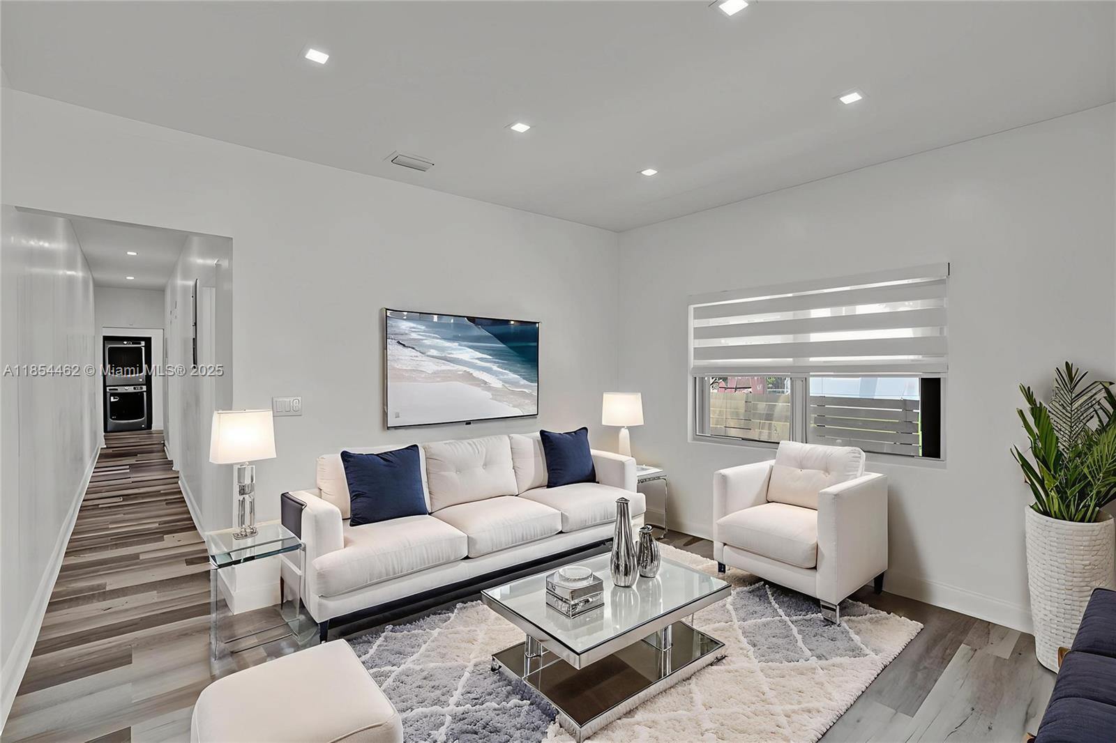 IDLEWILD PARK - Residential