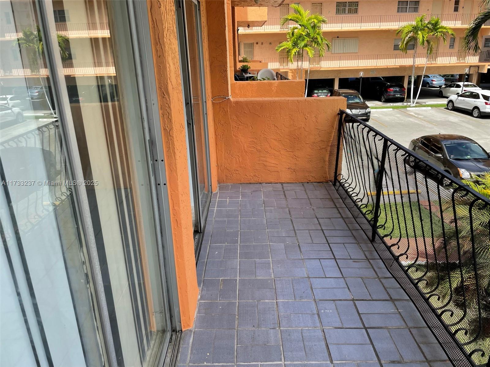 WESTLAND-EDEN CONDO I - Residential