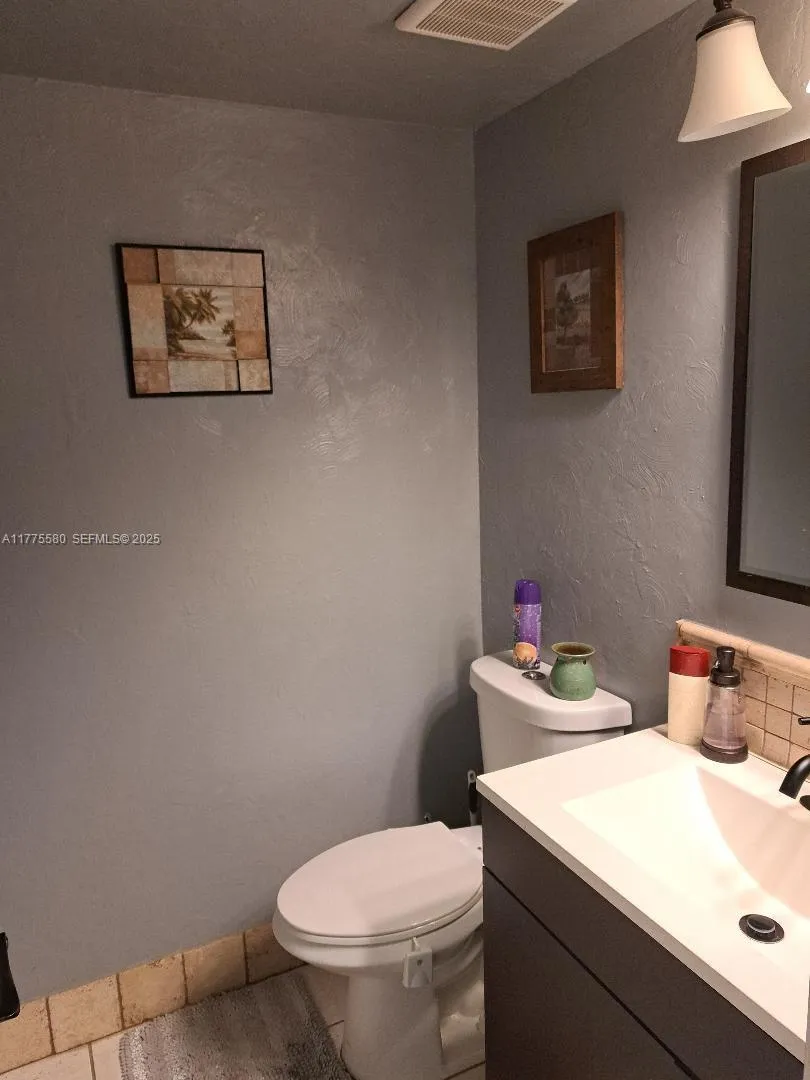 Margate, Florida 33063, United States, 1 Bedroom Bedrooms, ,2 BathroomsBathrooms,Residential,Active,100710