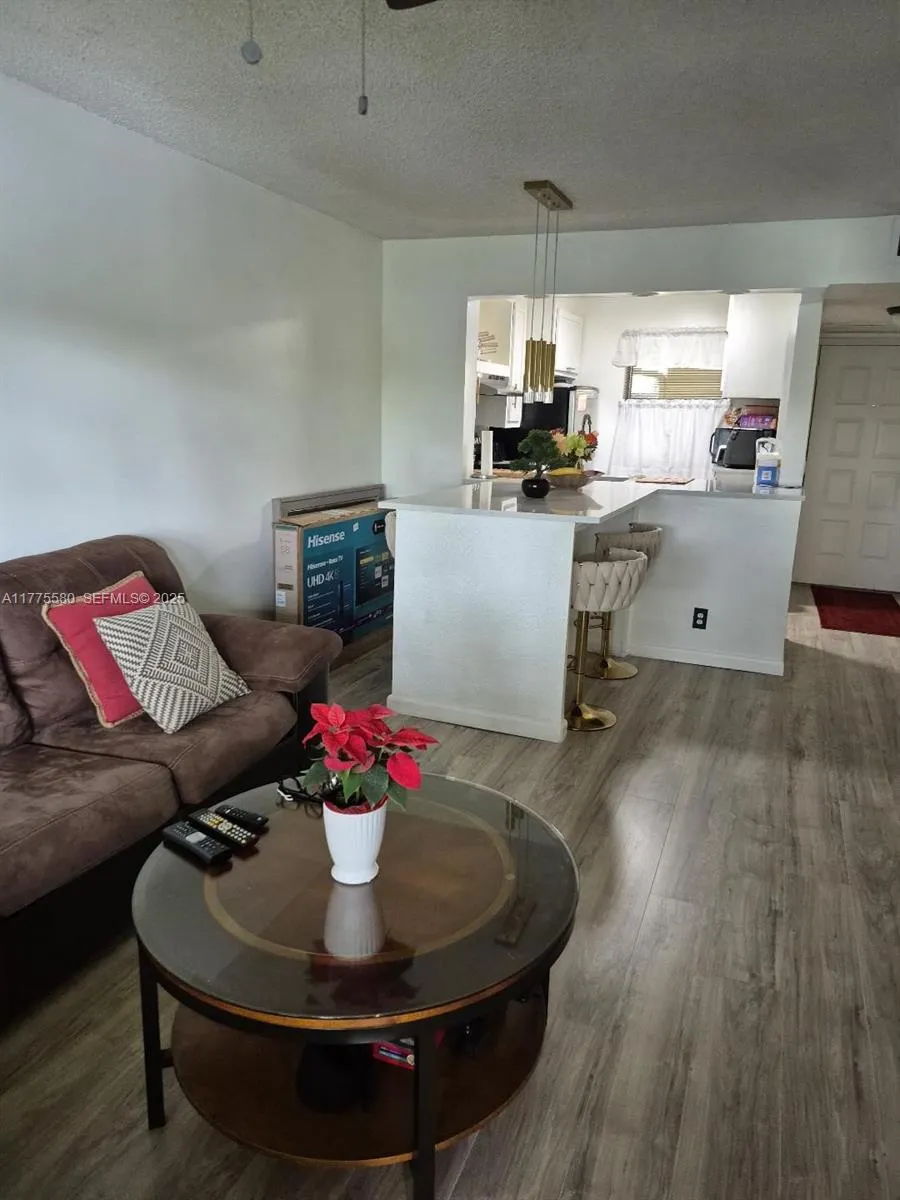 Margate, Florida 33063, United States, 1 Bedroom Bedrooms, ,2 BathroomsBathrooms,Residential,Active,100710