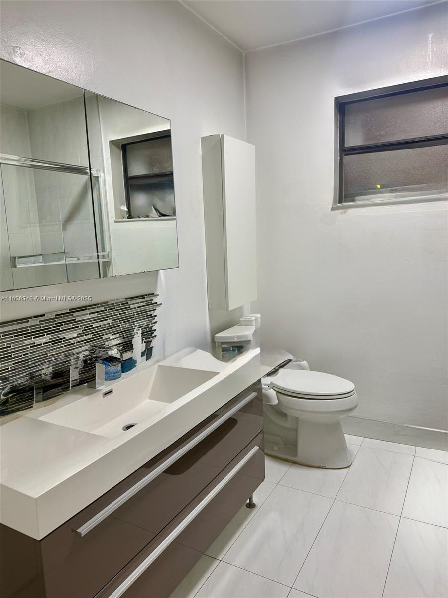 THE MISSIONS - Residential Lease