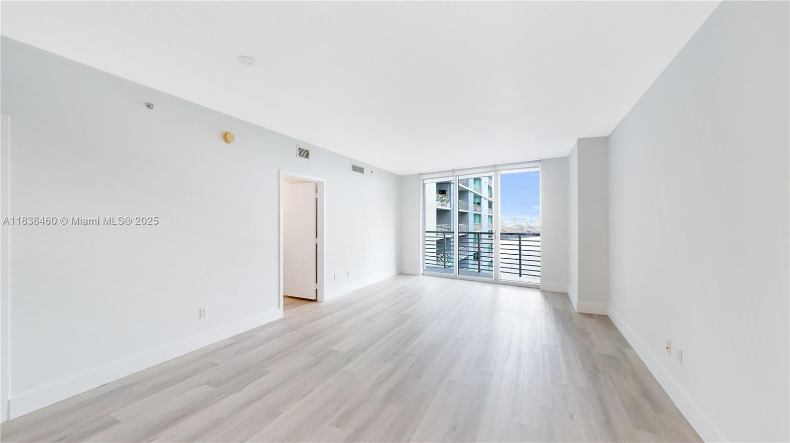 325 S Biscayne Blvd 2226