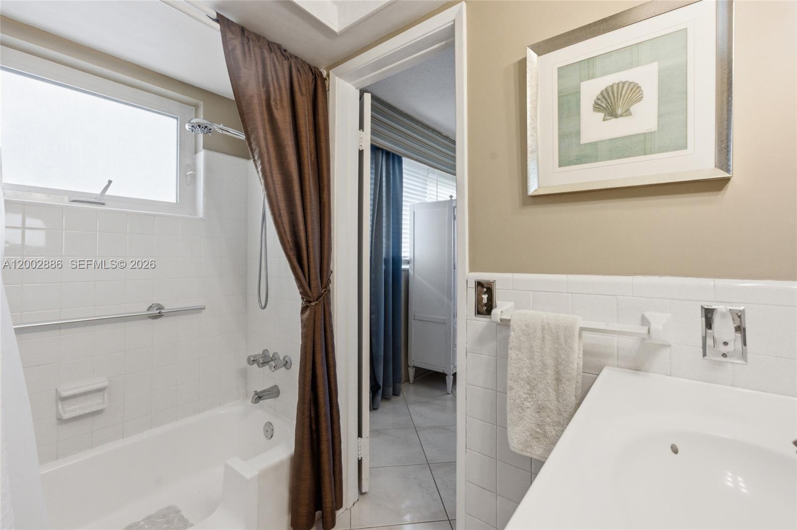 Silver Shores - Residential