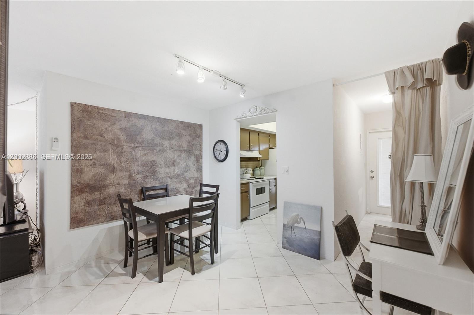 Silver Shores - Residential