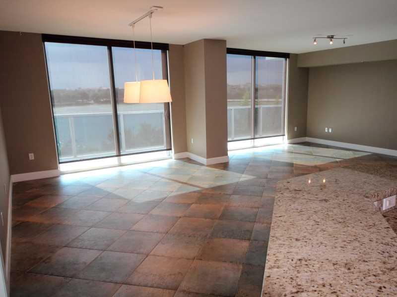 SPECTACULAR 2BED/2BATH+DEN WITH HUGE BALCONY FACING THE LAKE, POOL & EVERGLADES.2 COVERED PARKINGS. EUROPEAN KITCHEN,S/S APPLIANCES, FABULOUS MASTER BATH. HUGE LIVING AND DINING ROOM.AMAZING CERAMIC FLOORS & CARPET IN BEDROOMS. RESORT STYLE AMENITIES INCL UDED:POOL, SPA,SAUNA,GYM,TENNIS COURT,PALYGROUND,PUTTING GREEN,BBQ,PICNIC TABLES,POOL TABLE,LOBBY ATTENDANCE, PARTY ROOM, CONFERENCE ROOM & MORE. WALKING DISTANCE TO SAWGRASS MALL. UNIT WILL BE PROFESSIONALLY CLEAN! EASY TO SHOW LOCKBOX .
