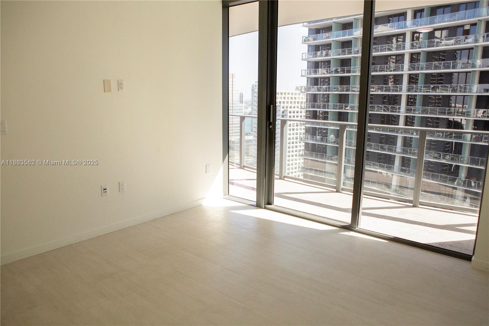 BRICKELL FLATIRON CONDO - Residential Lease
