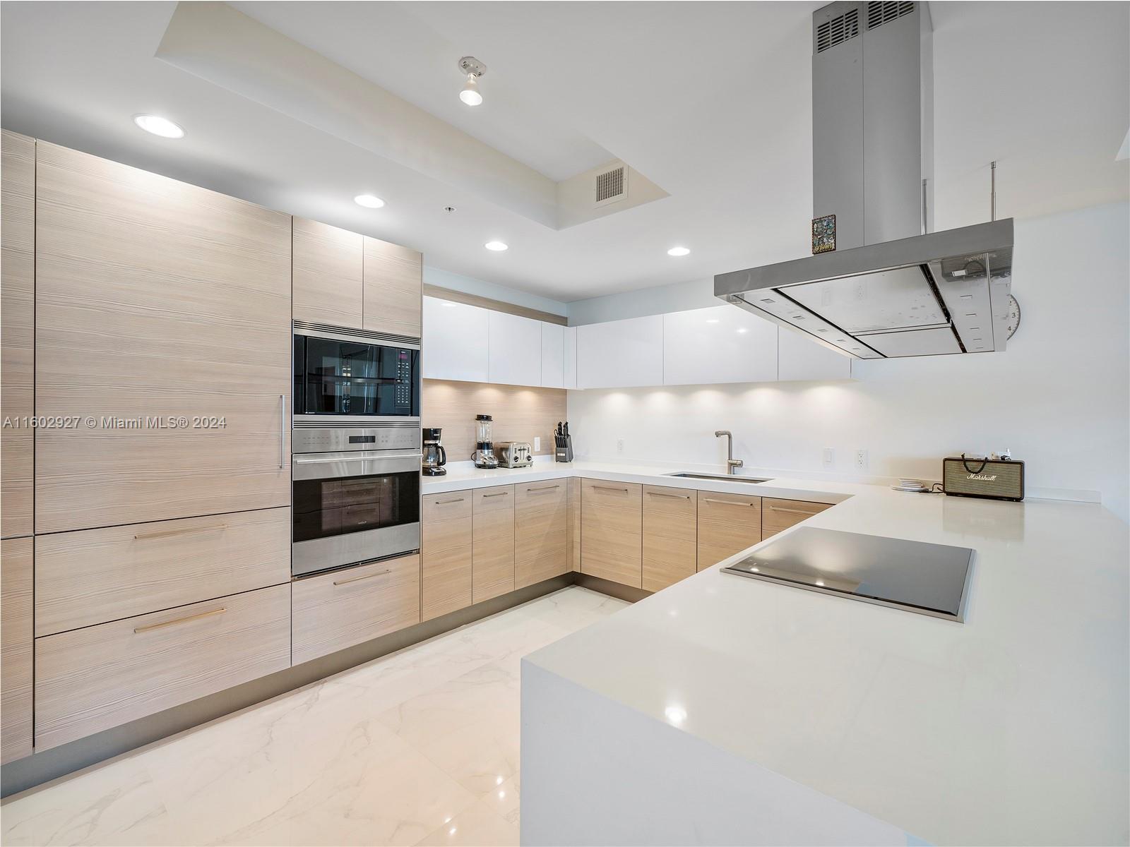 MARINA PALMS RESIDENCES S - Residential Lease
