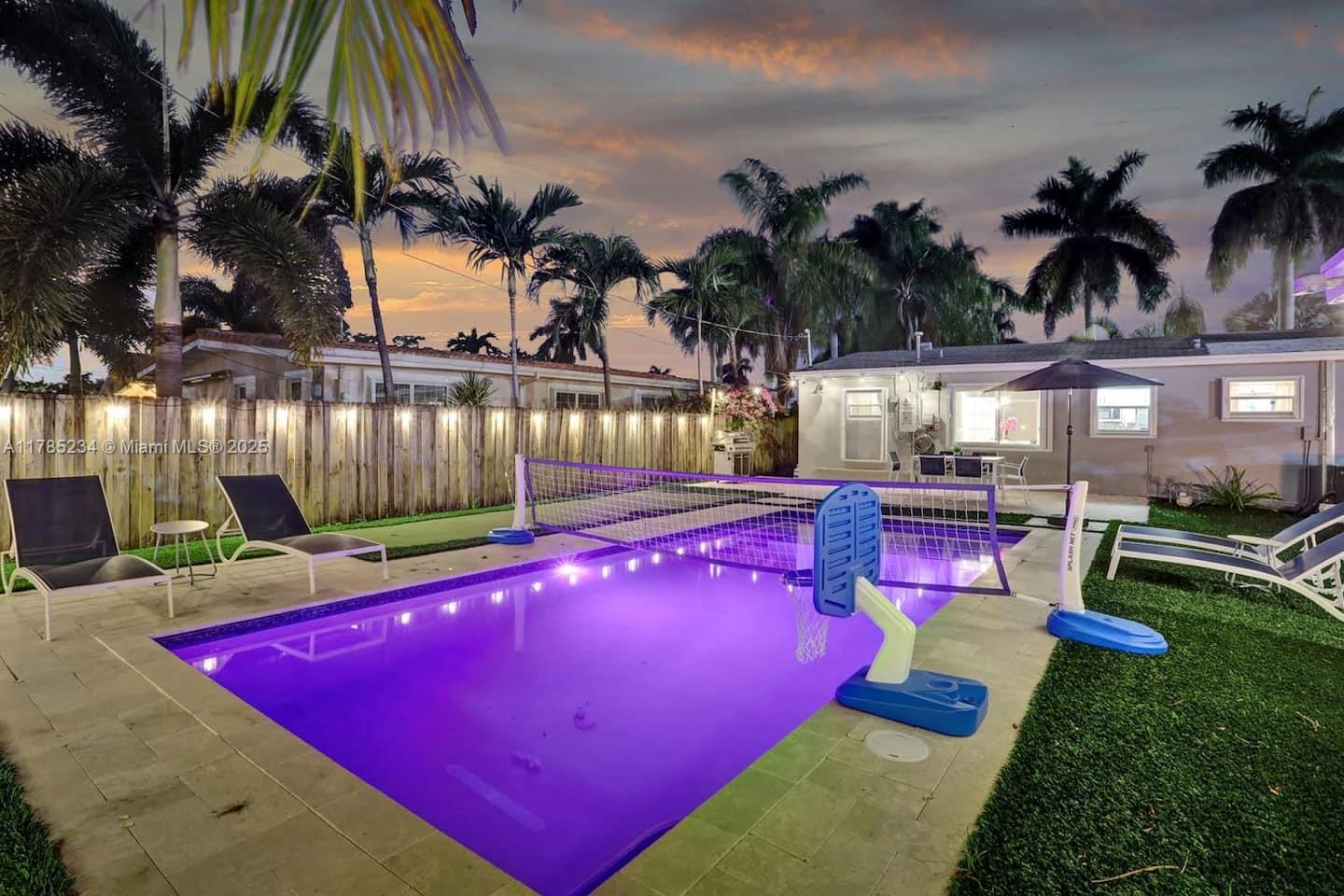 1124 Ne 6th St, Hallandale Beach, Broward County, Florida - 3 Bedrooms  
2 Bathrooms - 