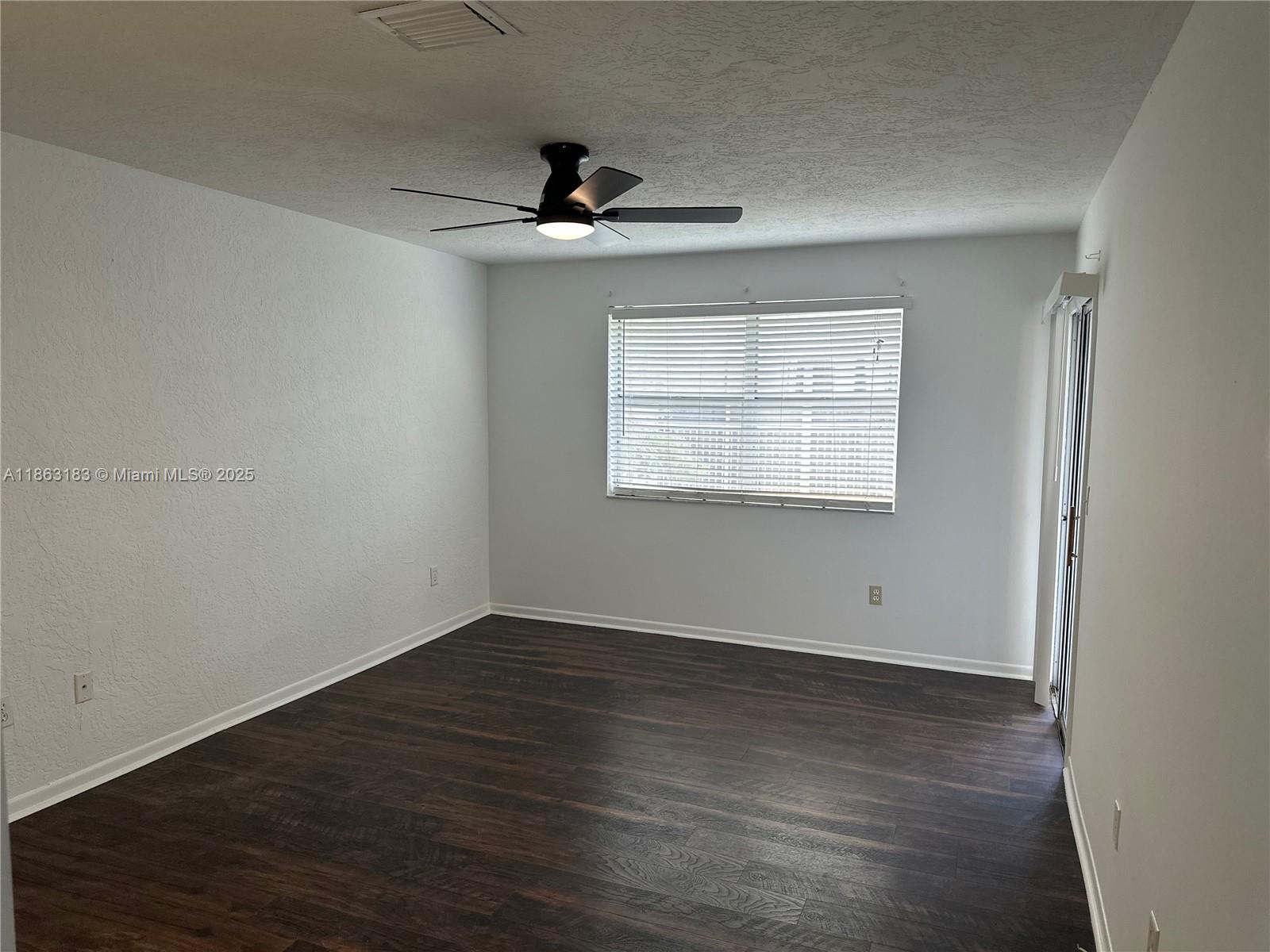 KEYS GATE CONDO NO THREE - Residential