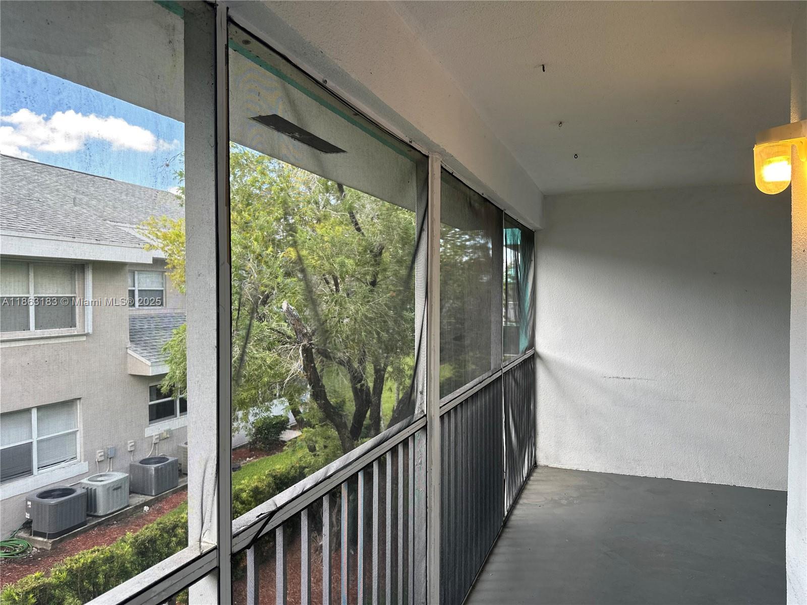 KEYS GATE CONDO NO THREE - Residential