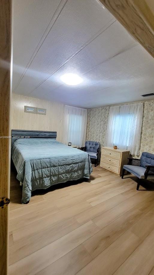 OAK PARK VILLAGE CO-OP INC - Residential