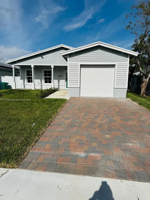 22195 Miami Ave, Miami, FL 33170 - MLS#: A11759594